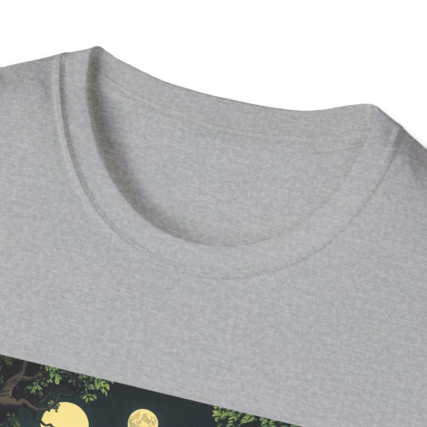 Vintage Comic Cover 'Labyrinth' Interdimensional Rose Unisex Softstyle T-Shirt
